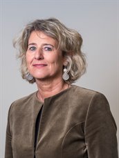 mr-c-m-corinna-wissels