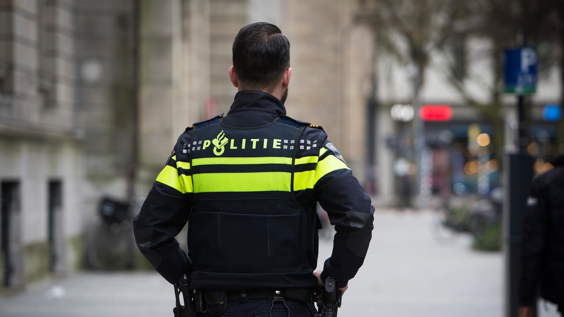 Samenvatting advies over gewijzigde ambtsinstructie voor politie, marechaussee en opsporing Samenvatting advies over gewijzigde ambtsinstructie voor politie, marechaussee en opsporing